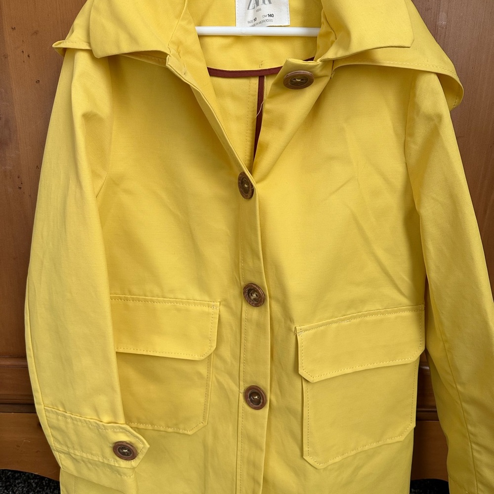 Zara Rain Coat Kids Size 10- Yellow